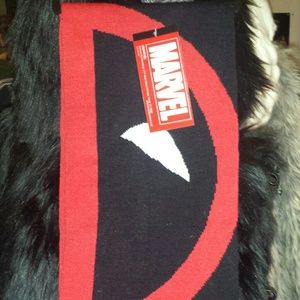 Deadpool Varsity knit scarf NWT UNISEX